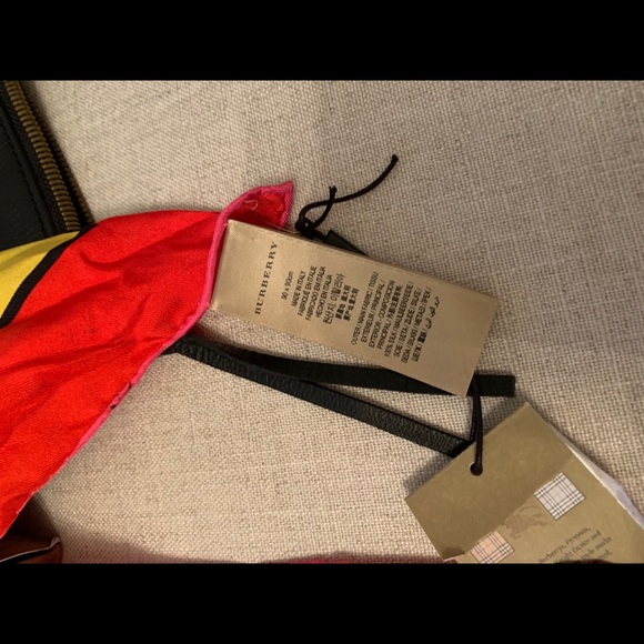 Burberry Multi London Map Silk Square Scarf/Wrap - Picture 11 of 14